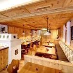 Arnika Hotel 4*