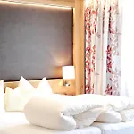 Arnika Hotel