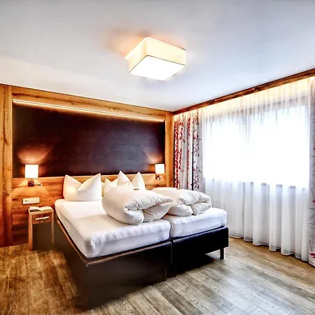Hotel Arnika 4*