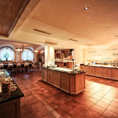 Hotel Arnika 4*