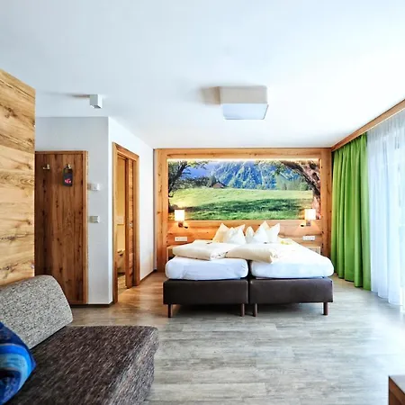 Hotel Arnika 4*