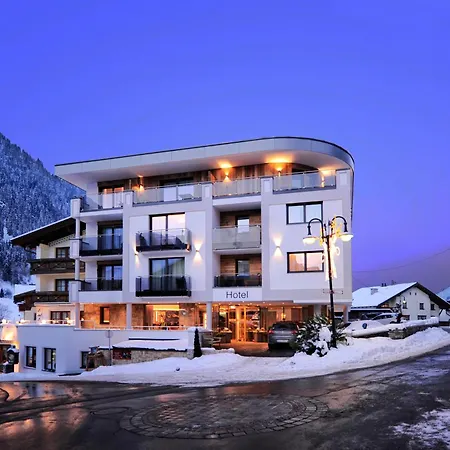 Arnika Hotel 4*